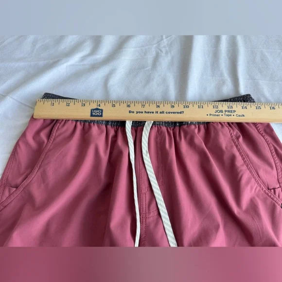 Vuori Men's Kore Shorts Men Medium 7" Inseam - Picture 10 of 10